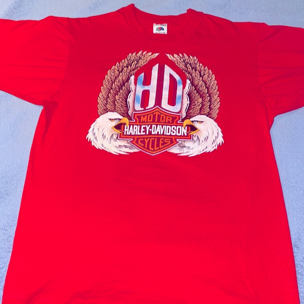T-shirt with Harley Davidson logos